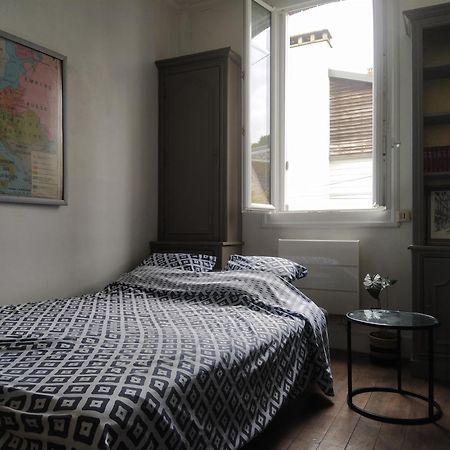 Le Nid Normand Avec Terrasse - Stationnement Facile Et Gratuit - 5 Min Seine Apartamento Deville-les-Rouen Exterior foto